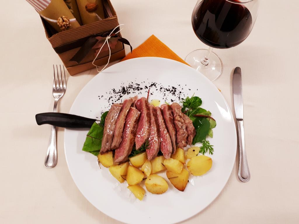 Locanda Dell'Arzente San Salvatore Monferrato Exteriör bild